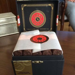Cuban Parejo cigar