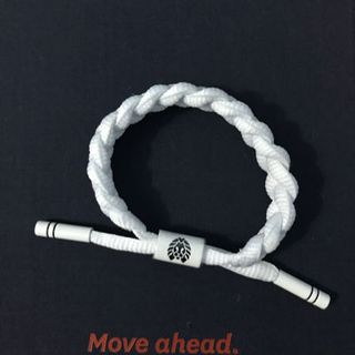 vòng Rastaclat trắng