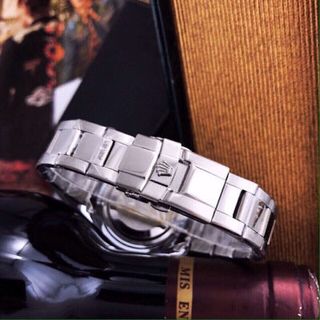 Đồng hồ inox đặc nam