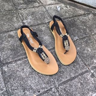 giày sandal siêu cute