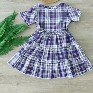 Đầm xòe caro