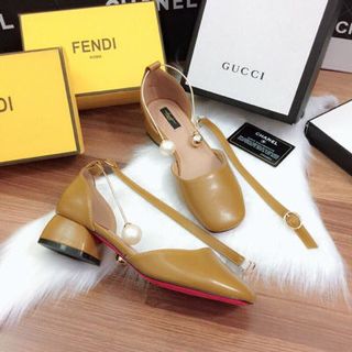 giày sandal hạt châu got vuông