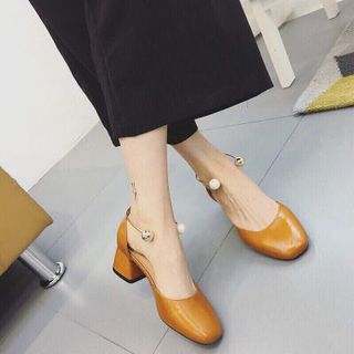 giày sandal hạt châu got vuông