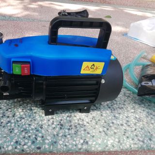Máy rửa xe 1600W