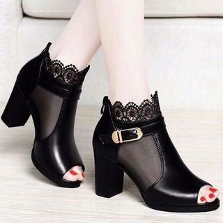 giày cao gót ren cổ