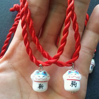 vòng tay mèo may mắn