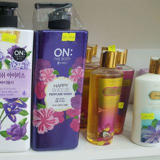 sữa tắm ON the body