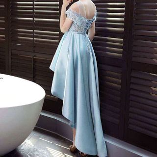 ĐẦM XÒE ĐUÔI TÔM CỰC ĐẸP