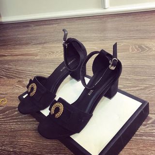 giày sandal got vuông