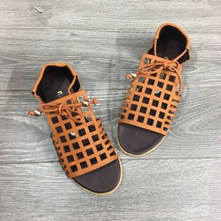 giày sandal ô