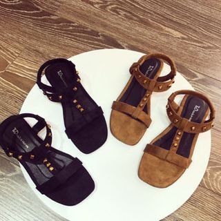 giày sandal nữ đinh