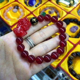 Vòng tay tù hưu đá mã não đỏ ngậm châu - MSP 613