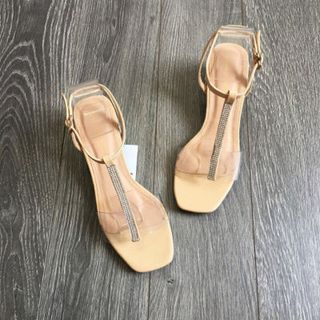 giày sandal got vuông
