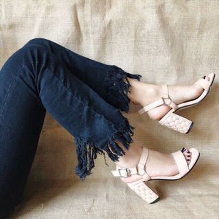 giày sandal got vuông