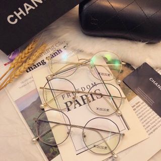 Cận Vintage