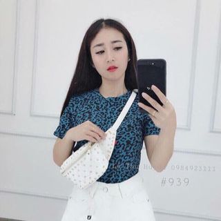 tui đeo bụng đinh
