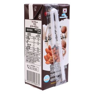 Sữa đậu đen óc chó hạnh nhân