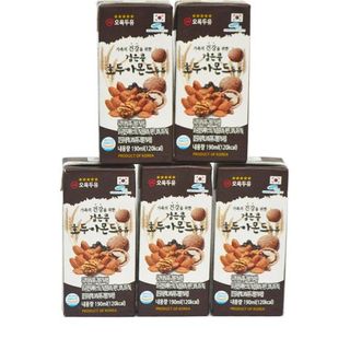 Sữa đậu đen óc chó hạnh nhân
