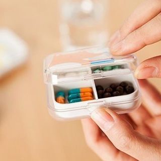 Combo 2 Hộp Đựng Thuốc 4 Ngăn Hình Thú