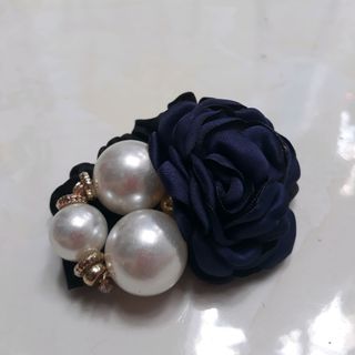 Cột tóc hoa hồng Hàn Quốc