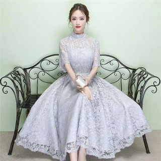 ĐẦM XÒE DÚN TAY