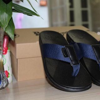 dép docto martens