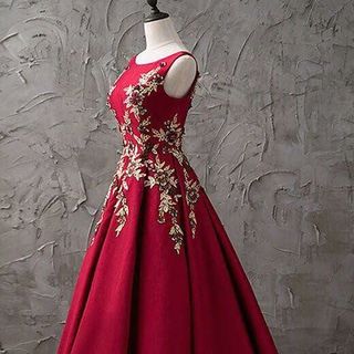 ĐẦM MAXI THÊU HOA 4D CỰC SANG