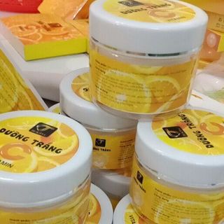 kem duong trang da body vitamin c