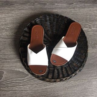 dép quai chéo nữ cute