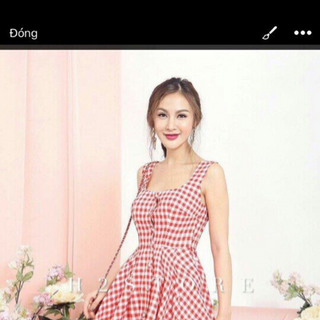 đầm xòe sát nách đóng nút - hàng thiết kế