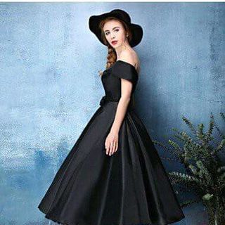 ĐẦM XÒE TRỄ VAI