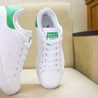 giày trắng siêu đẹp