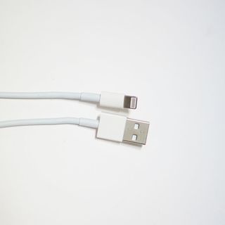 Cáp sạc iphone 6S cá chép đỏ –box lớn nguyên seal