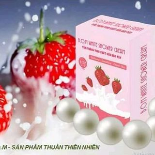 Tắm trắng BOM dâu tây sữa giá sỉ