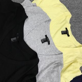 Áo thun basic cổ tim