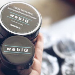 Than tre hoạt tính trắng răng WebiG 40g