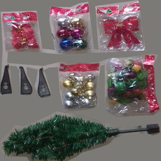 CÂY THÔNG NOEL - 60CM ĐÈN 4 PHỤ KIỆN TRANG TRÍ