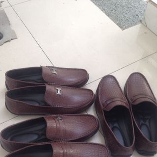 giày dành cho nhà bán sỉ