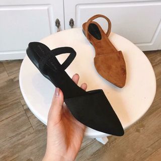 giày sandal bit mui quai thun