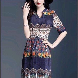 Đầm Lụa Hoạ Tiết Đẹp Lắm Nha