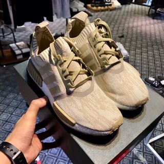 giày sneaker xr1 11 sale