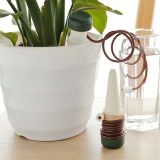 Combo 2 dụng cụ tưới cây tự động