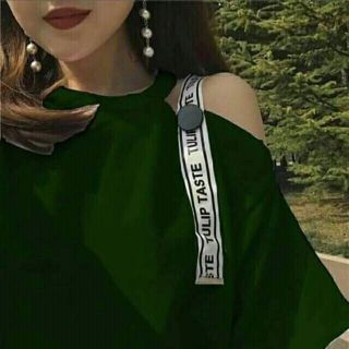 áo trẽ vai choker kèm ảnh chụp
