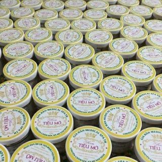 Kem tan mỡ Cô Bông tặng thước đo