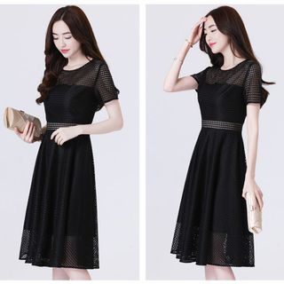 Đầm ren xòe dự tiệc Anaconda