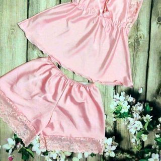 Bộ đồ satin lụa