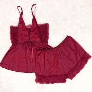 Bộ đồ satin lụa