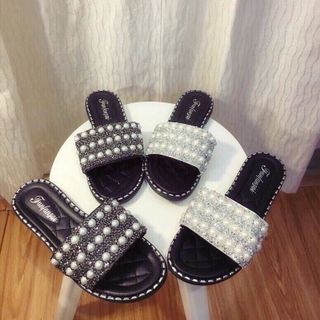 Dép hạt cườm