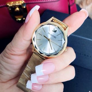 Đồng hồ hot trend