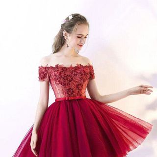 ĐẦM XÒE PHỒNG TRỄ VAI